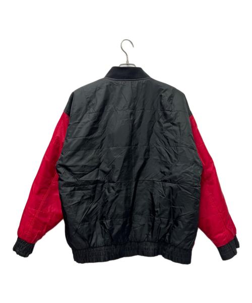 CHICAGO BULLS（シカゴブルズ）CHICAGO BULLS (シカゴブルズ) リバーシブルブルゾン ブラック×レッド サイズ:Mの古着・服飾アイテム