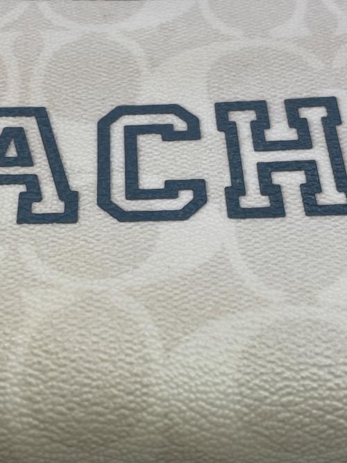 COACH（コーチ）COACH Long Zip Around Wallet In Signature Canvas With Varsity Motif(ロングジップアラウンドウォレット インシグネチャーキャンバス ウィズヴァーシティモチーフ)の古着・服飾アイテム