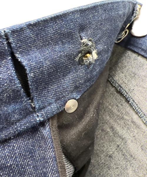 JOHN LAWRENCE SULLIVAN（ジョン ローレンス サリバン）JOHN LAWRENCE SULLIVAN (ジョン ローレンス サリバン) デニムパンツ インディゴ サイズ:３４の古着・服飾アイテム