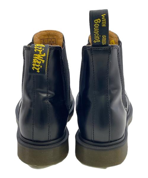 Dr.Martens（ドクターマーチン）Dr.Martens (ドクターマーチン) サイドゴアブーツ ブラック サイズ:UK6の古着・服飾アイテム