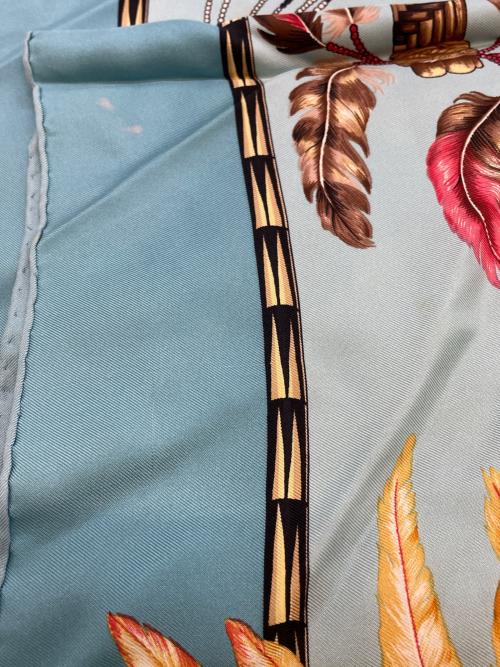 HERMES（エルメス）HERMES (エルメス) カレ　90　BRAZIL スカイブルーの古着・服飾アイテム