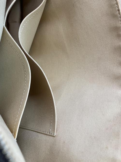 LOUIS VUITTON（ルイ ヴィトン）LOUIS VUITTON (ルイ ヴィトン) トートバッグ アイボリー サイズ:MMの古着・服飾アイテム