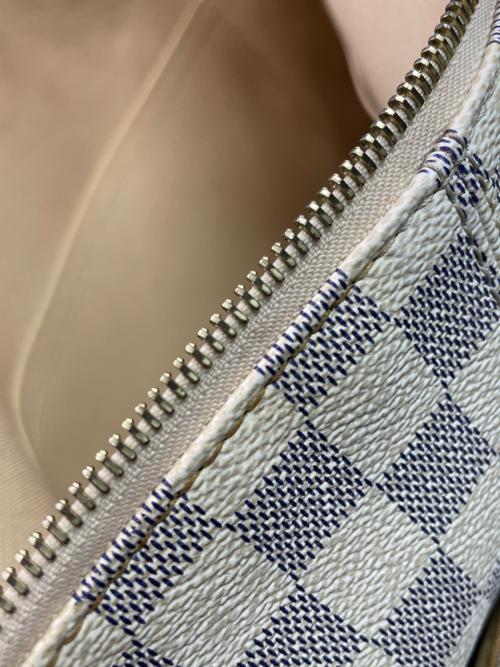 LOUIS VUITTON（ルイ ヴィトン）LOUIS VUITTON (ルイ ヴィトン) トートバッグ アイボリー サイズ:MMの古着・服飾アイテム