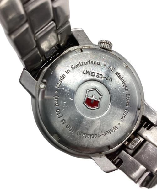 VICTORINOX（ビクトリノックス）VICTORINOX (ビクトリノックス) リストウォッチ レッドの古着・服飾アイテム