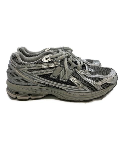 NEW BALANCE（ニューバランス）NEW BALANCE (ニューバランス) スニーカー シルバー サイズ:26.5JPNの古着・服飾アイテム