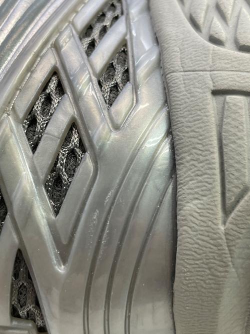 NEW BALANCE（ニューバランス）NEW BALANCE (ニューバランス) スニーカー シルバー サイズ:26.5JPNの古着・服飾アイテム