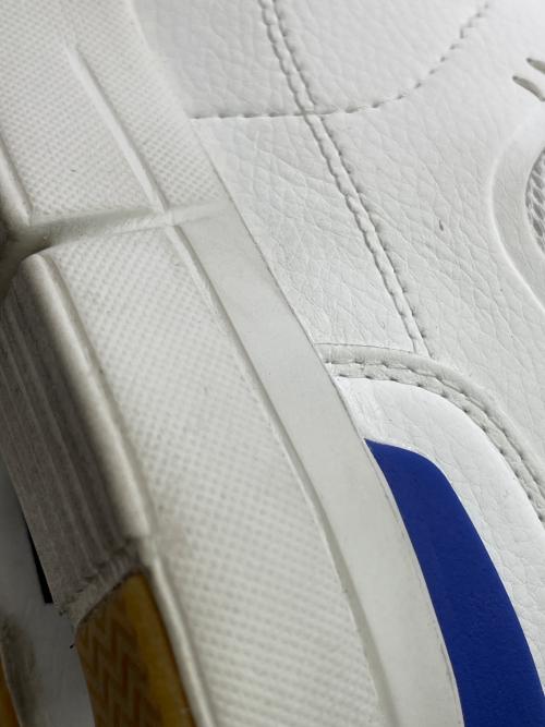 on（オン）on (オン) The Roger Center Court ホワイト サイズ:JP25の古着・服飾アイテム