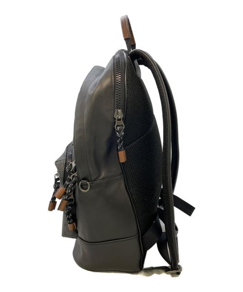 COACH（コーチ）COACH (オールドコーチ) DISNEY (ディズニー) リュック ブラックの古着・服飾アイテム