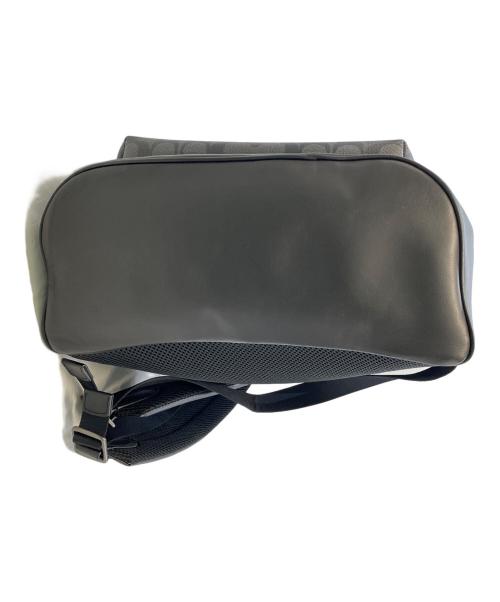 COACH（コーチ）COACH (オールドコーチ) DISNEY (ディズニー) リュック ブラックの古着・服飾アイテム