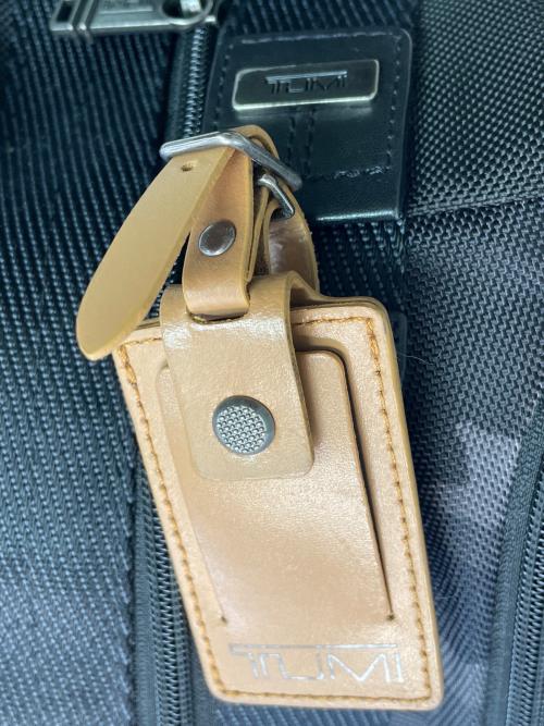 TUMI（トゥミ）TUMI (トゥミ) ボディーバッグ ブラック×グレーの古着・服飾アイテム