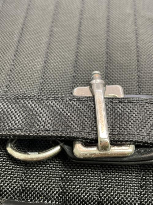 TUMI（トゥミ）TUMI (トゥミ) ボディーバッグ ブラック×グレーの古着・服飾アイテム