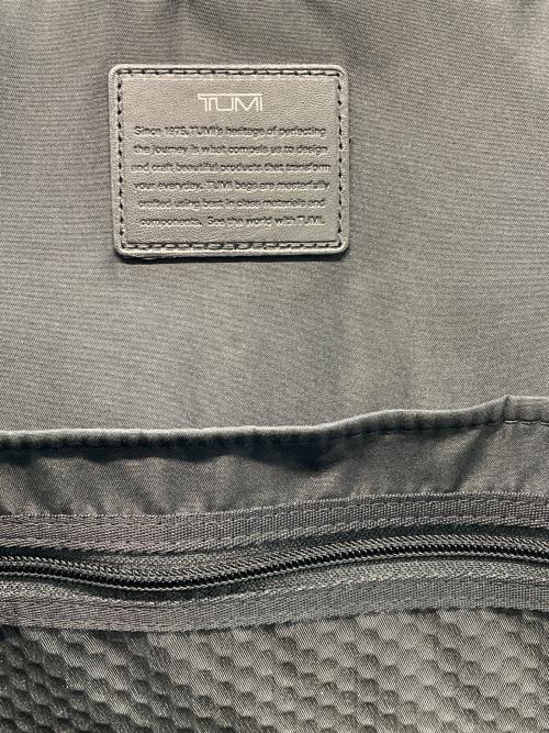 TUMI（トゥミ）TUMI (トゥミ) ボディーバッグ ブラック×グレーの古着・服飾アイテム
