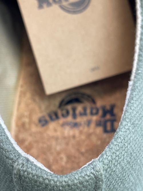 Dr.Martens（ドクターマーチン）Dr.Martens (ドクターマーチン) NATURAL CANVAS グリーン サイズ:37EUの古着・服飾アイテム