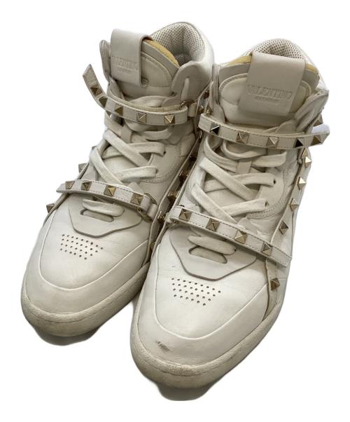 VALENTINO GARAVANI（ヴァレンティノ・ガラヴァーニ）VALENTINO GARAVANI (ヴァレンティノ・ガラヴァーニ) ハイカットスニーカー ホワイト サイズ:39の古着・服飾アイテム