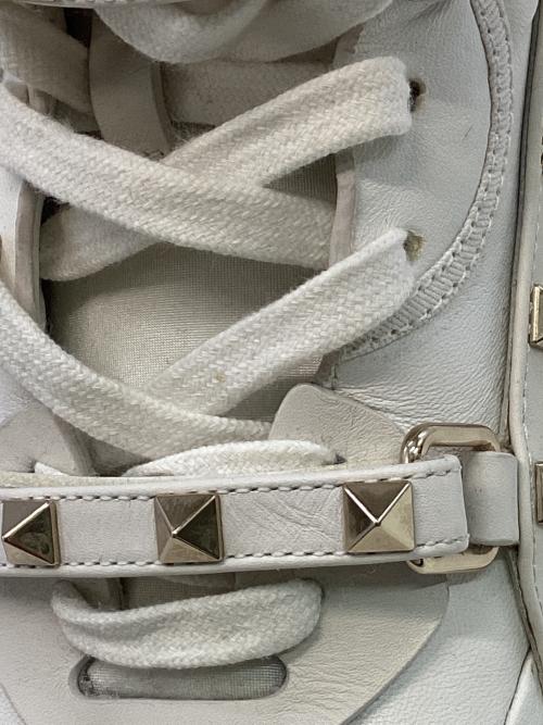 VALENTINO GARAVANI（ヴァレンティノ・ガラヴァーニ）VALENTINO GARAVANI (ヴァレンティノ・ガラヴァーニ) ハイカットスニーカー ホワイト サイズ:39の古着・服飾アイテム