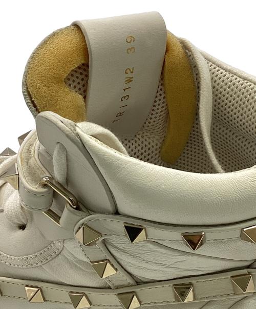 VALENTINO GARAVANI（ヴァレンティノ・ガラヴァーニ）VALENTINO GARAVANI (ヴァレンティノ・ガラヴァーニ) ハイカットスニーカー ホワイト サイズ:39の古着・服飾アイテム