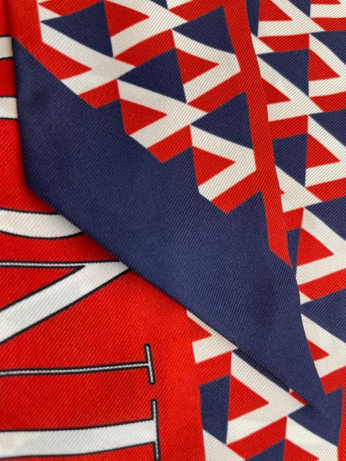 VALENTINO（ヴァレンティノ）VALENTINO (ヴァレンティノ) ツィリー レッドの古着・服飾アイテム