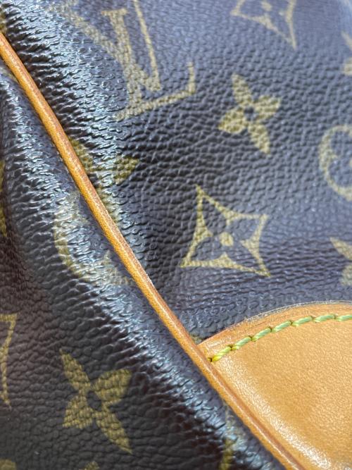 LOUIS VUITTON（ルイ ヴィトン）LOUIS VUITTON (ルイ ヴィトン) ナイル　ショルダーバッグ/メッセンジャーバッグ ブラウンの古着・服飾アイテム