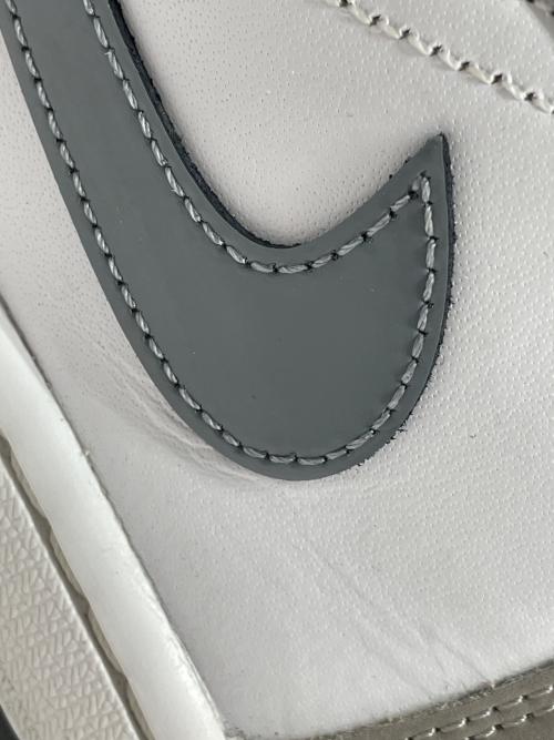 NIKE（ナイキ）NIKE (ナイキ) ハイカットスニーカー グレー×ホワイト サイズ:㎝27の古着・服飾アイテム