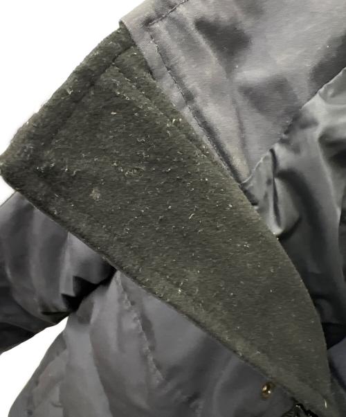 CANADA GOOSE（カナダグース）CANADA GOOSE (カナダグース) ダウンジャケット ネイビー サイズ:Ｌの古着・服飾アイテム