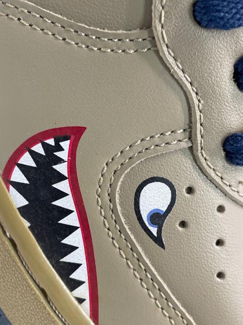 NIKE（ナイキ）NIKE (ナイキ) ハイカットスニーカー ベージュ サイズ:cm27の古着・服飾アイテム