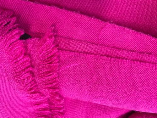 GUCCI（グッチ）GUCCI (グッチ) ストールマフラー ショッキングピンクの古着・服飾アイテム