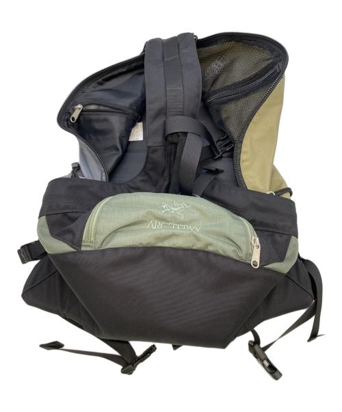 ARC'TERYX（アークテリクス）ARC'TERYX (アークテリクス) BEAMS (ビームス) SEBRING25 SP（セブリン25SP） ブラック×カーキの古着・服飾アイテム