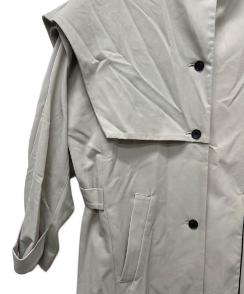 UNITED TOKYO（ユナイテッドトーキョー）UNITED TOKYO (ユナイテッドトーキョー) 2wayケープコート グレー サイズ:FREEの古着・服飾アイテム