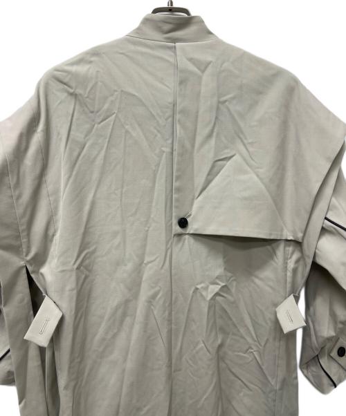 UNITED TOKYO（ユナイテッドトーキョー）UNITED TOKYO (ユナイテッドトーキョー) 2wayケープコート グレー サイズ:FREEの古着・服飾アイテム