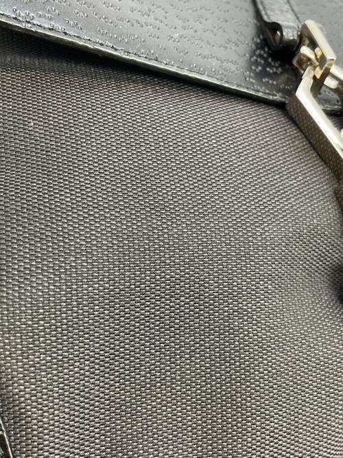 GUCCI（グッチ）GUCCI (グッチ) ハンドバッグ ブラックの古着・服飾アイテム