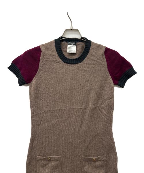 CHANEL（シャネル）CHANEL (シャネル) 半袖ワンピース ベージュ×レッド サイズ:３６の古着・服飾アイテム