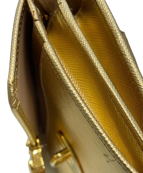 PRADA（プラダ）PRADA (プラダ) 長財布 ゴールドの古着・服飾アイテム