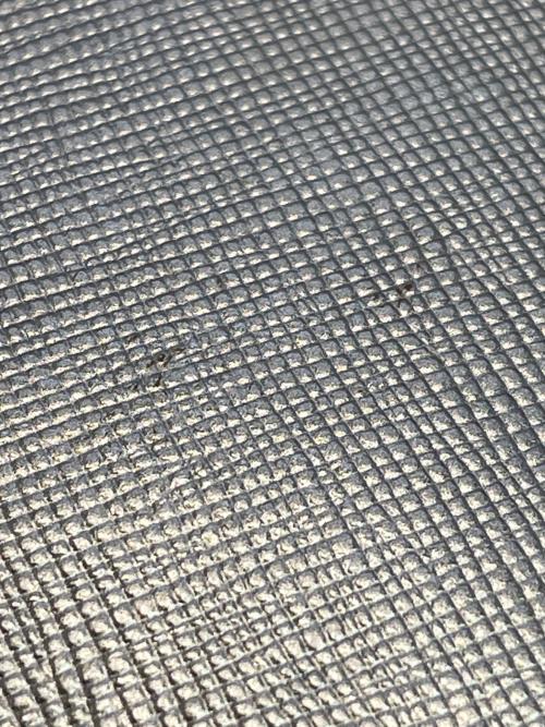 PRADA（プラダ）PRADA (プラダ) 長財布 ゴールドの古着・服飾アイテム