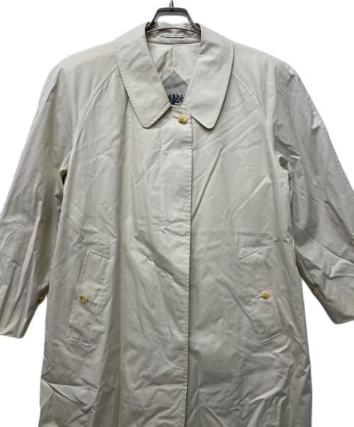 BURBERRY（バーバリー）BURBERRY (バーバリー) ステンカラーコート アイボリー サイズ:不明の古着・服飾アイテム