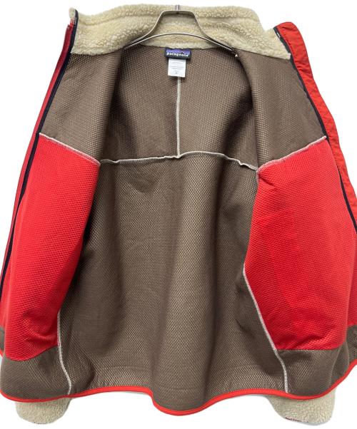Patagonia（パタゴニア）Patagonia (パタゴニア) クラシックレトロXジャケット アイボリー×オレンジ サイズ:Mの古着・服飾アイテム