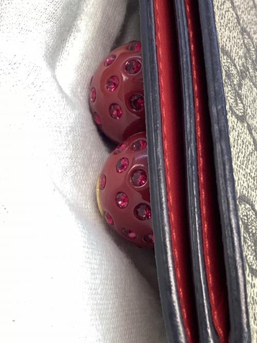 GUCCI（グッチ）GUCCI (グッチ) 2つ折り財布 ベージュの古着・服飾アイテム