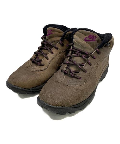 NIKE ACG（ナイキエーシージー）NIKE ACG (ナイキエーシージー) スニーカー ブラウン サイズ:CM24の古着・服飾アイテム