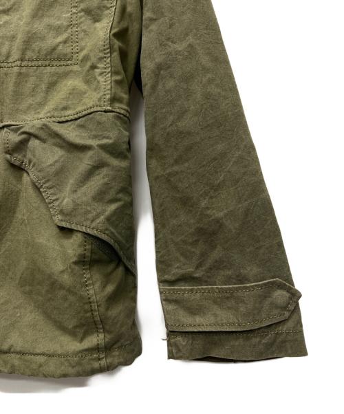 ISAMU KATAYAMA BACKLASH（イサムカタヤマ・バックラッシュ）ISAMU KATAYAMA BACKLASH (イサムカタヤマ・バックラッシュ) ミリタリージャケット カーキ サイズ:Ｌの古着・服飾アイテム