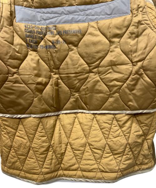 AVIREX（アヴィレックス）AVIREX (アヴィレックス) キルティングジャケット ベージュ サイズ:Ｌの古着・服飾アイテム