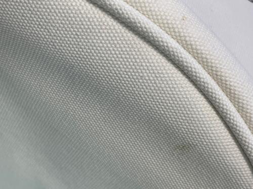 PRADA（プラダ）PRADA (プラダ) カナパ トートバッグ ホワイトの古着・服飾アイテム