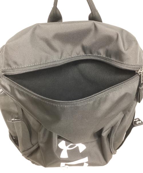 UNDER ARMOUR（アンダーアーマー）UNDER ARMOUR (アンダーアーマー) リュック ブラックの古着・服飾アイテム
