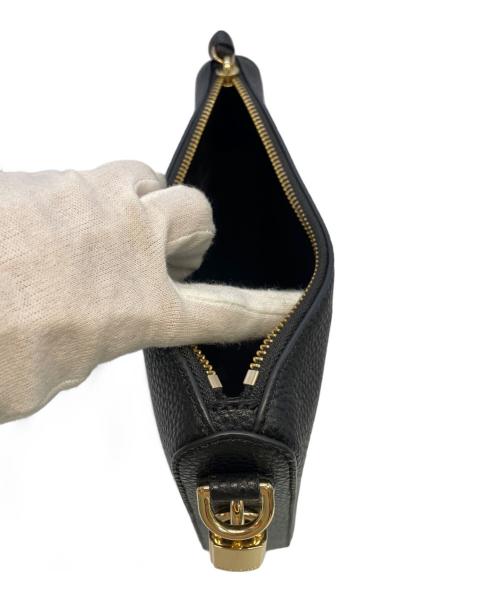 MARC JACOBS（マークジェイコブズ）MARC JACOBS (マークジェイコブズ) スイングクロスボディ ブラックの古着・服飾アイテム