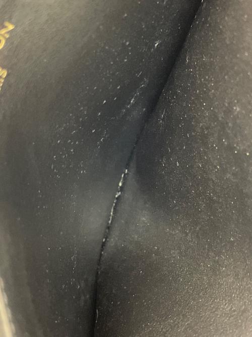 LOUIS VUITTON（ルイ ヴィトン）LOUIS VUITTON (ルイ ヴィトン) モノグラム・リバース スリム パース ベージュ×ブラックの古着・服飾アイテム