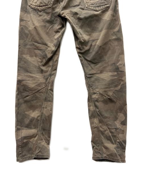 Denham（デンハム）Denham (デンハム) カモフラパンツ オリーブ サイズ:３２の古着・服飾アイテム