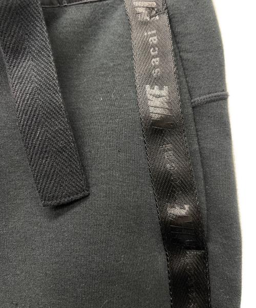 NIKE（ナイキ）NIKE (ナイキ) sacai (サカイ) NRG FLEECE PANT ブラック サイズ:Mの古着・服飾アイテム