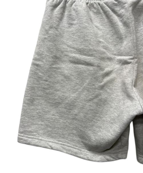 SUPREME（シュプリーム）SUPREME (シュプリーム) ショートパンツ ライトグレー サイズ:Ｓの古着・服飾アイテム