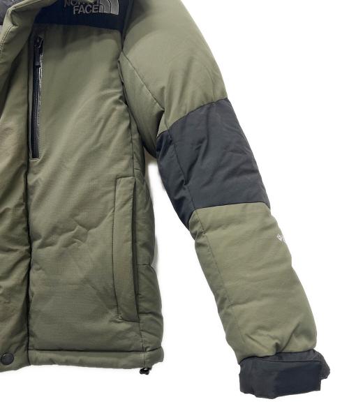 THE NORTH FACE（ザ ノース フェイス）THE NORTH FACE (ザ ノース フェイス) ダウンジャケット カーキ×ブラック サイズ:Ｓの古着・服飾アイテム