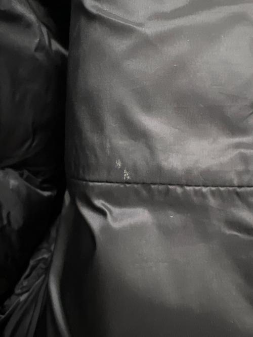 THE NORTH FACE（ザ ノース フェイス）THE NORTH FACE (ザ ノース フェイス) ダウンジャケット カーキ×ブラック サイズ:Ｓの古着・服飾アイテム