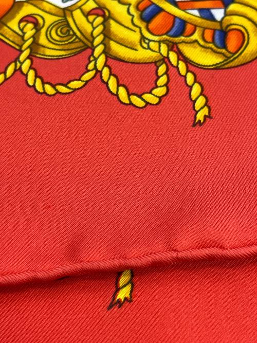 HERMES（エルメス）HERMES (エルメス) スカーフ レッド×ホワイトの古着・服飾アイテム