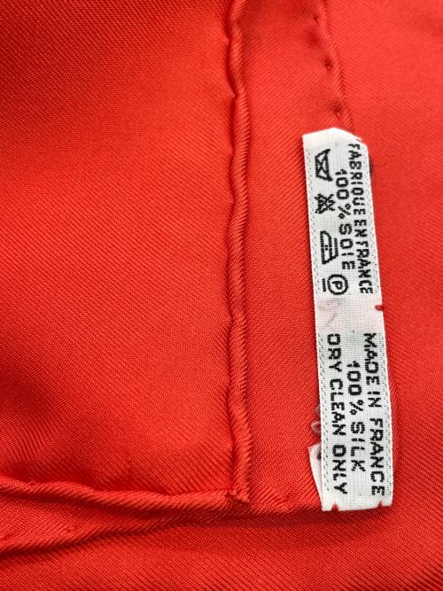 HERMES（エルメス）HERMES (エルメス) スカーフ レッド×ホワイトの古着・服飾アイテム